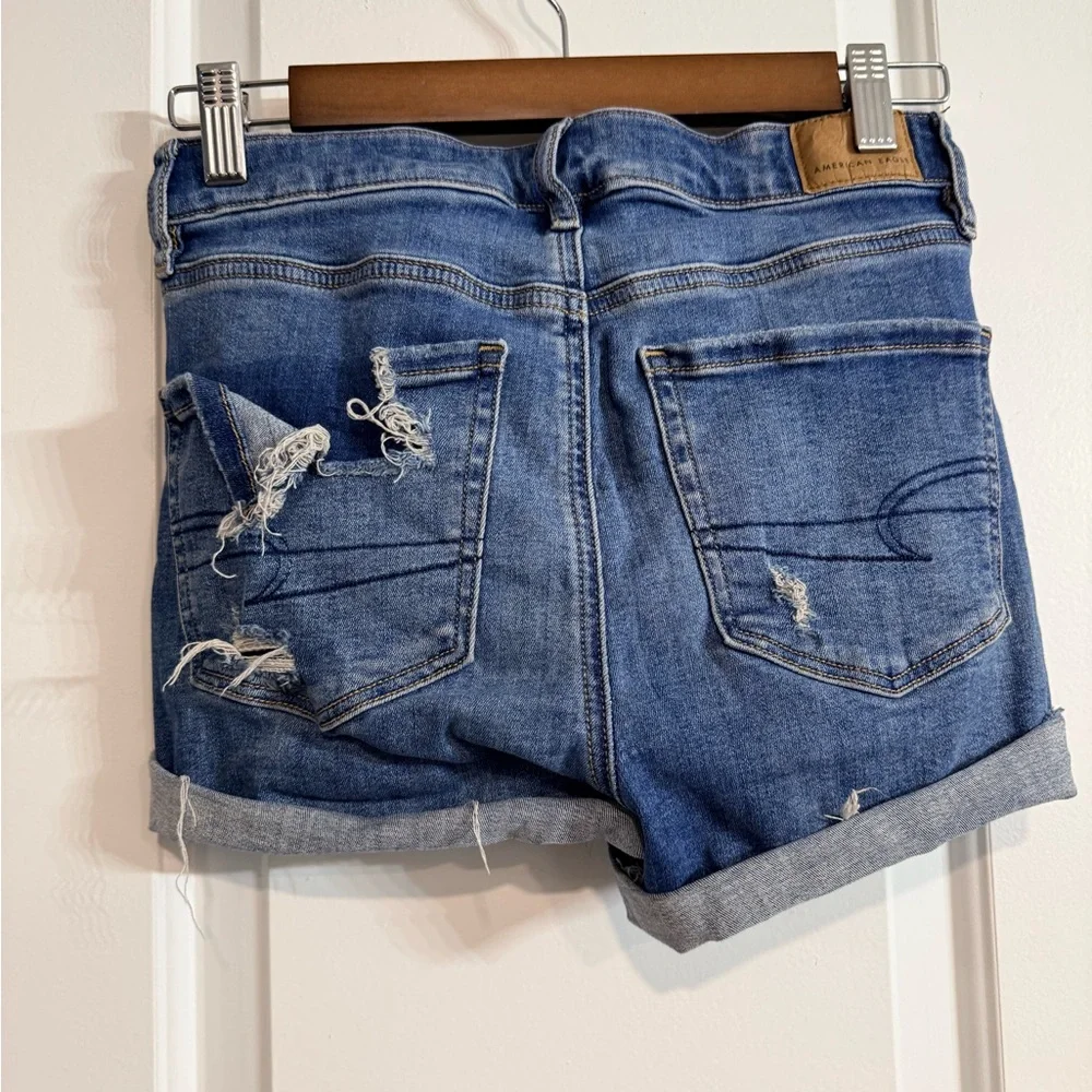 American Eagle Next Level Stretch Distressed Denim Shorts Size 4